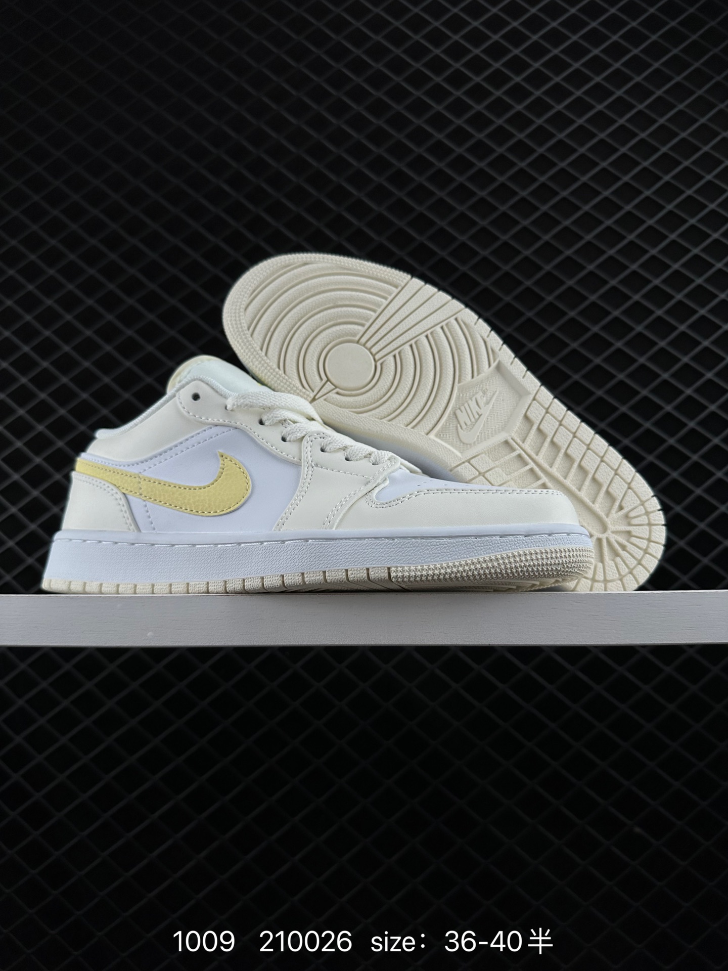 Air Jordan 1 Low AJ1